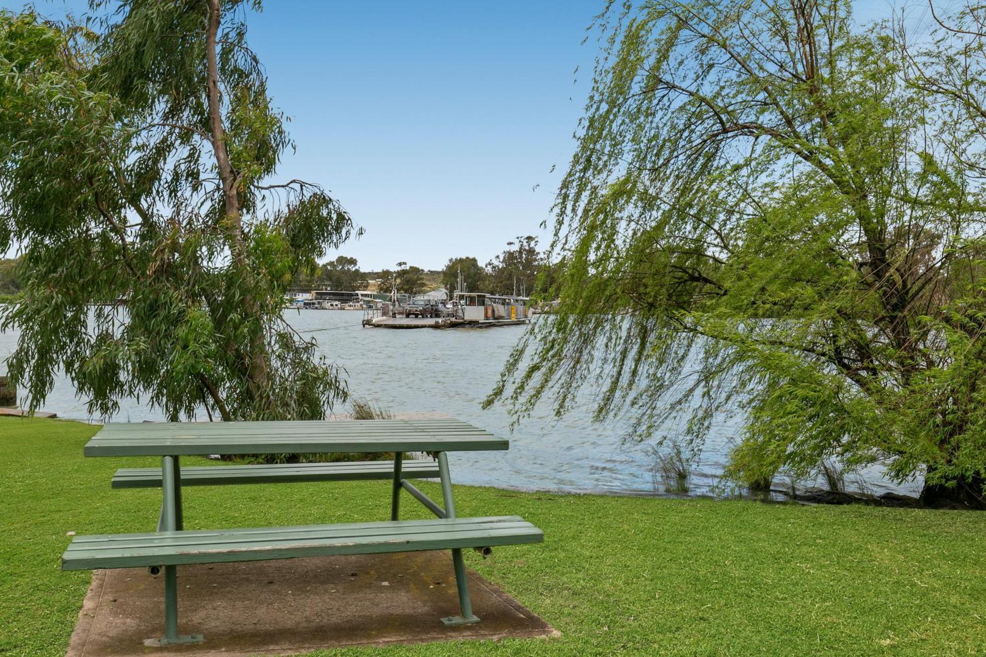 Big4 Mannum Holiday Park ภายนอก รูปภาพ